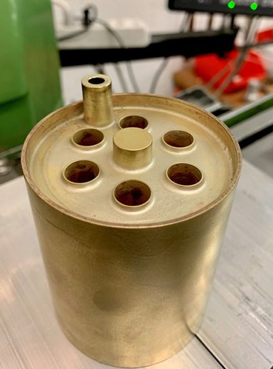 Induktionslöten im Auftrag